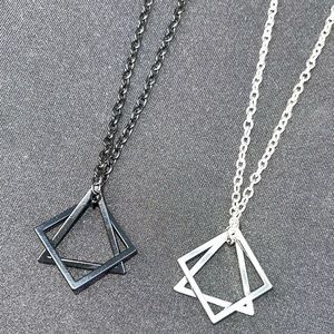 Geometric pendant chain